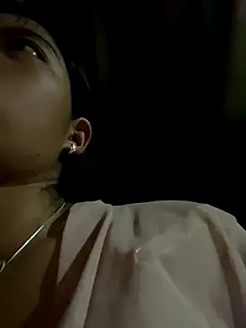 Suki babyy online show from October 29, 2025, 1:21 pm