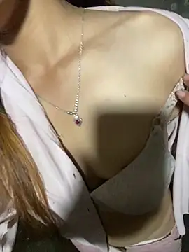 Suki babyy online show from October 19, 2025, 1:03 pm