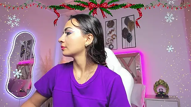 akira 09  online show from December 17, 2025, 12:10 pm