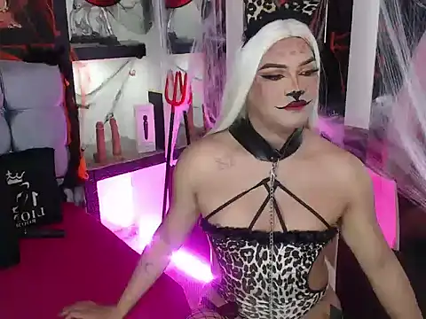 Snapshot of Sophia_hott01 chatting on October 30, 2025, 12:14 pm Sophia hott01 online show from October 30, 2025, 12:14 pm