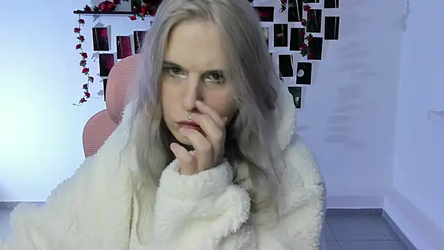 IngannaMorte online show from September 27, 2025, 4:13 pm