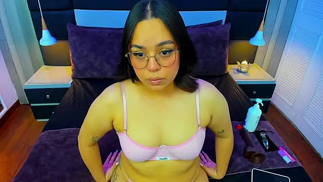 annytovar online show from September 26, 2025, 8:16 pm