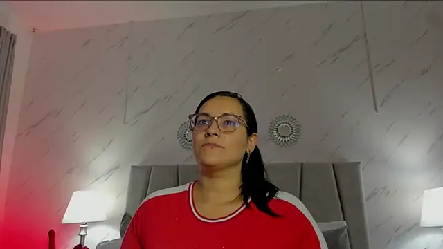 Michell Monet online show from February 10, 2026, 11:53 am