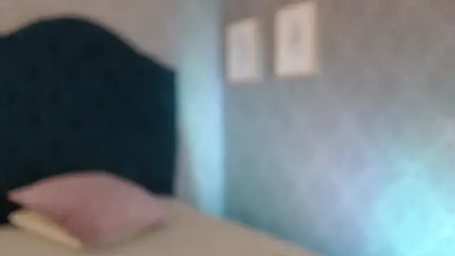 Vic Taylor online show from December 3, 2025, 11:31 am