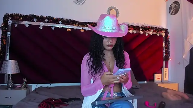 Jade Thonson1 online show from October 31, 2025, 7:21 pm