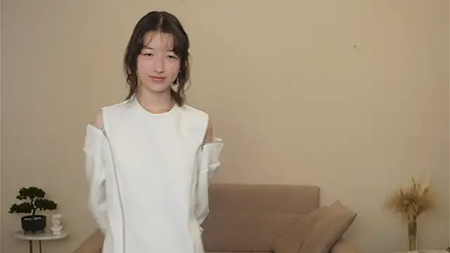 ArlineBree online show from September 27, 2025, 7:25 am