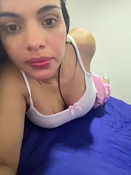 Anavalle online show from October 26, 2025, 1:39 am