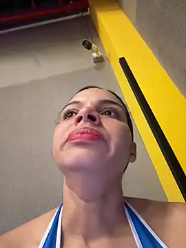Snapshot of Anavalle chatting on May 22, 2026, 4:16 pm Anavalle online show from May 22, 2026, 4:16 pm