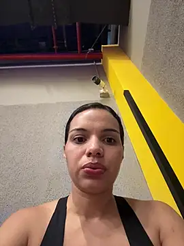 Snapshot of Anavalle chatting on February 25, 2026, 7:58 pm Anavalle online show from February 25, 2026, 7:58 pm