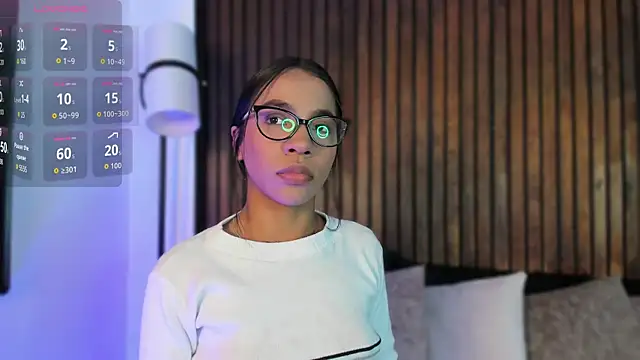 Ivana Hall online show from December 15, 2025, 8:03 pm