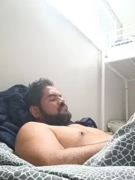 theking1 1 online show from October 20, 2025, 5:02 pm