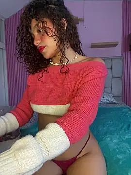 Snapshot of PrettyLia chatting on November 19, 2025, 7:25 pm PrettyLia online show from November 19, 2025, 7:25 pm