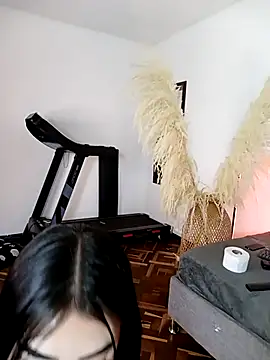 Zafira  online show from December 20, 2025, 10:18 am