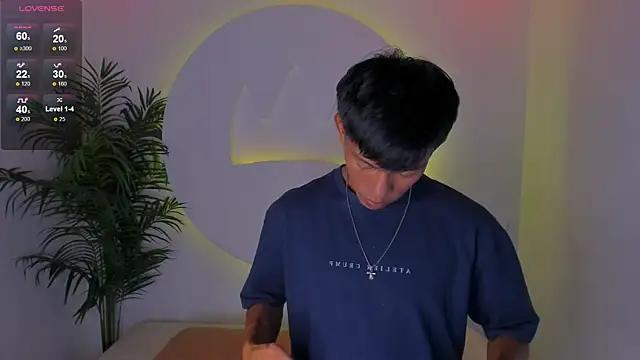 Santti  online show from October 10, 2025, 9:48 pm