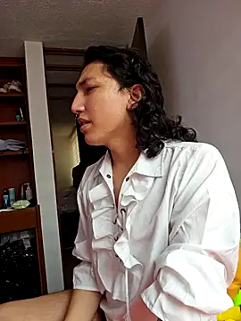 -BlueOpal- online show from March 9, 2026, 5:27 pm