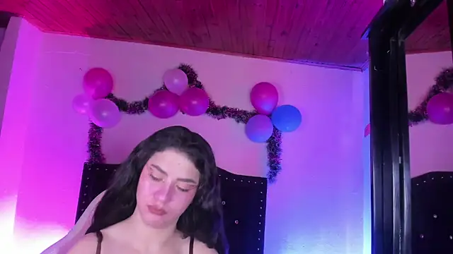 Snapshot of kitty__chs chatting on February 2, 2026, 12:59 pm kitty chs online show from February 2, 2026, 12:59 pm