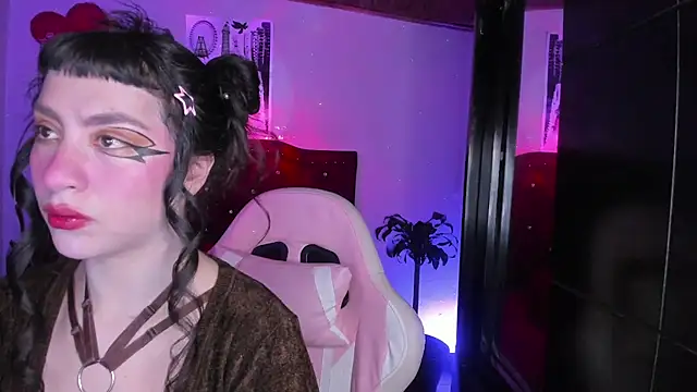 Snapshot of kitty__chs chatting on March 4, 2026, 6:10 am kitty chs online show from March 4, 2026, 6:10 am