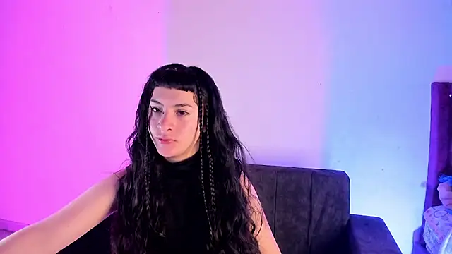 kitty  chs online show from October 9, 2025, 11:33 am