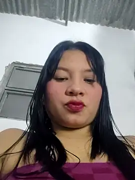 Snapshot of hot-mom22 chatting on June 9, 2026, 1:50 am hot-mom22 online show from June 9, 2026, 1:50 am