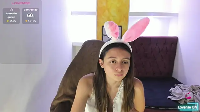 lala clark online show from December 22, 2025, 8:20 pm