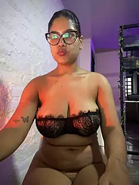 miiabrown18 online show from May 9, 2026, 11:13 am