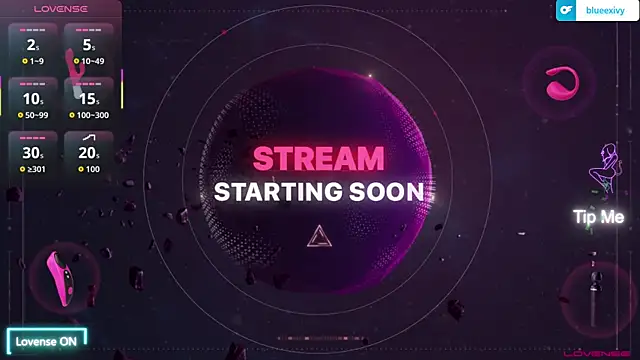 Snapshot of luluubloomm chatting on November 14, 2025, 8:23 pm luluubloomm online show from November 14, 2025, 8:23 pm