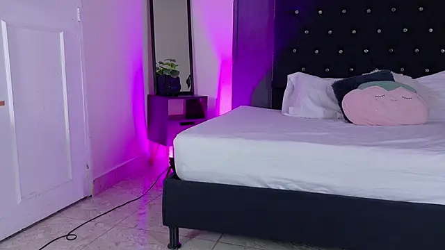 Kataaleya  12 online show from October 29, 2025, 12:04 pm