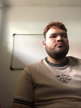 big bearr online show from November 13, 2025, 12:42 pm