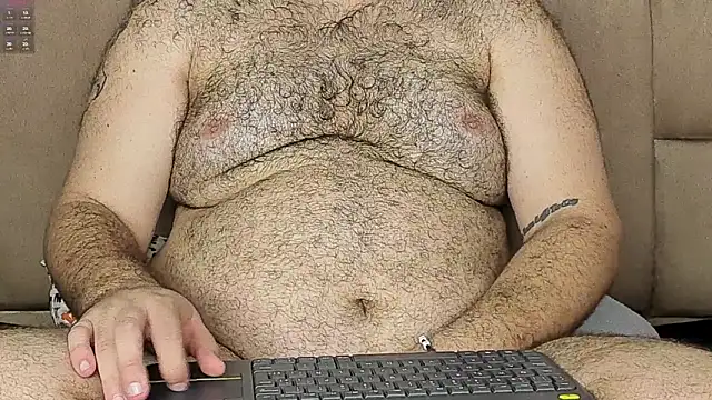 Snapshot of big_bearr chatting on May 29, 2026, 3:34 am big bearr online show from May 29, 2026, 3:34 am