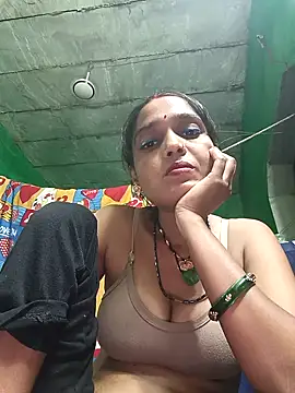 Snapshot of Cut_yashvanti chatting on September 28, 2025, 3:19 pm Cut yashvanti online show from September 28, 2025, 3:19 pm