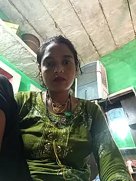 Snapshot of Cut_yashvanti chatting on October 9, 2025, 2:23 am Cut yashvanti online show from October 9, 2025, 2:23 am