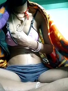 Snapshot of Cuty_kinjal chatting on November 20, 2025, 7:36 pm Cuty kinjal online show from November 20, 2025, 7:36 pm