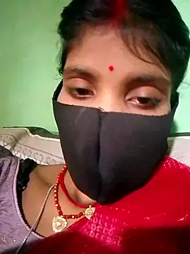 Snapshot of Cuty_kinjal chatting on October 13, 2025, 8:49 am Cuty kinjal online show from October 13, 2025, 8:49 am