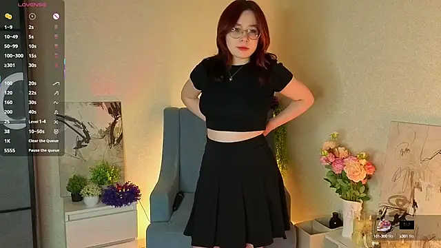 NyamNyamNyammm online show from October 12, 2025, 3:02 pm