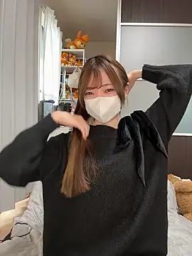 Snapshot of Moe_v_v chatting on February 17, 2026, 3:04 am Moe v v online show from February 17, 2026, 3:04 am