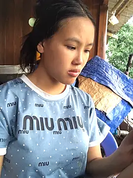 Mai lovely online show from October 12, 2025, 2:02 am