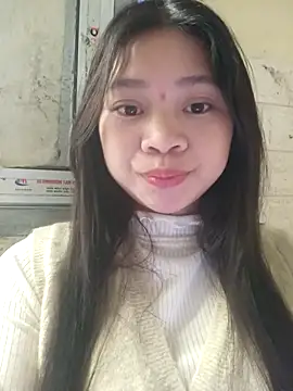 Snapshot of Mayy1 chatting on February 4, 2026, 2:17 am Mayy1 online show from February 4, 2026, 2:17 am