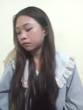 Mayy1 online show from December 4, 2025, 2:10 am