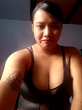 Hott Sweet online show from October 6, 2025, 8:42 pm