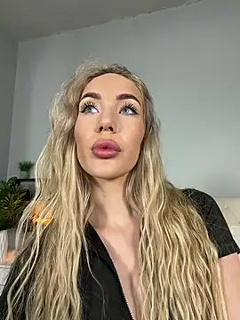 MaryDavies online show from April 13, 2026, 7:01 am