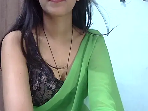 Lusty Shreya  online show from October 18, 2025, 4:58 am