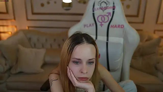 Luchi Sun online show from October 6, 2025, 10:27 am