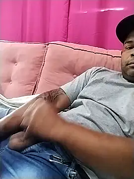 Snapshot of Jonh_87 chatting on October 24, 2025, 3:55 pm Jonh 87 online show from October 24, 2025, 3:55 pm