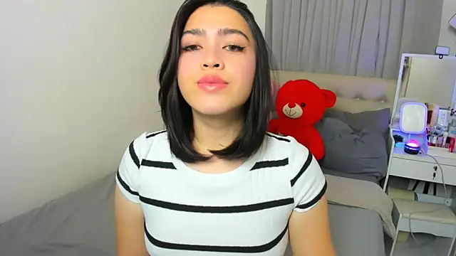BubbbleButtDemi online show from May 26, 2026, 7:17 am