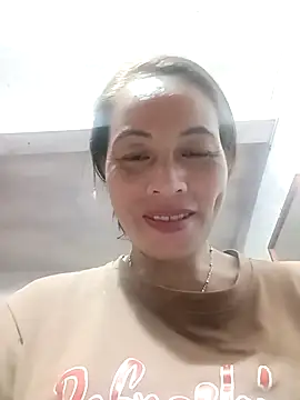 suka-bae online show from September 28, 2025, 5:42 pm