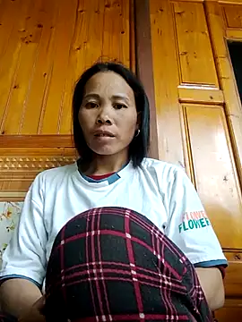 kanaka00 online show from September 27, 2025, 3:56 am