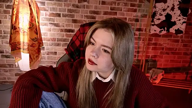 HaleySun online show from October 18, 2025, 4:58 am