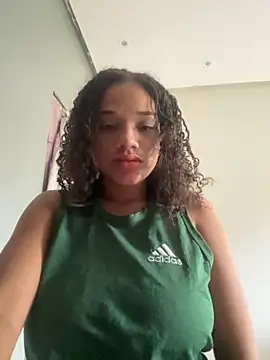 bombomnet online show from October 5, 2025, 8:32 pm