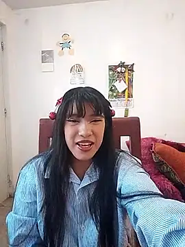 LeraClerk online show from September 25, 2025, 5:41 pm