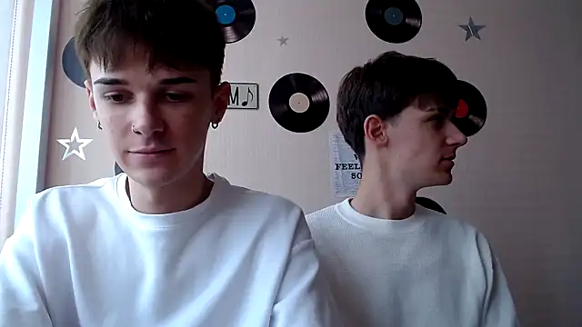 Hoot Dude  online show from September 30, 2025, 10:54 am